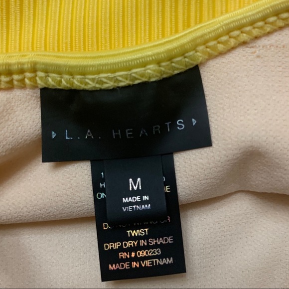 💛PacSun, Yellow one piece swimsuit ties up sides - Picture 9 of 9